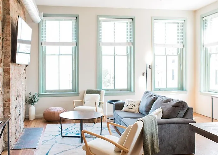 The Reserve - Heart Of Otr 2 Bed Suite W/Views