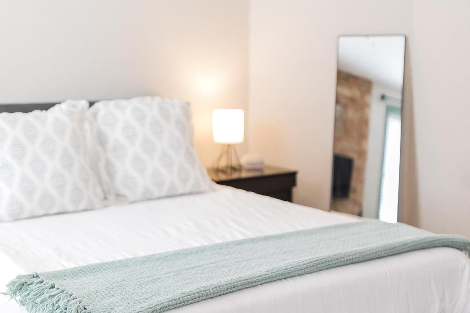 The Reserve - Heart Of Otr 2 Bed W/views Apartment *